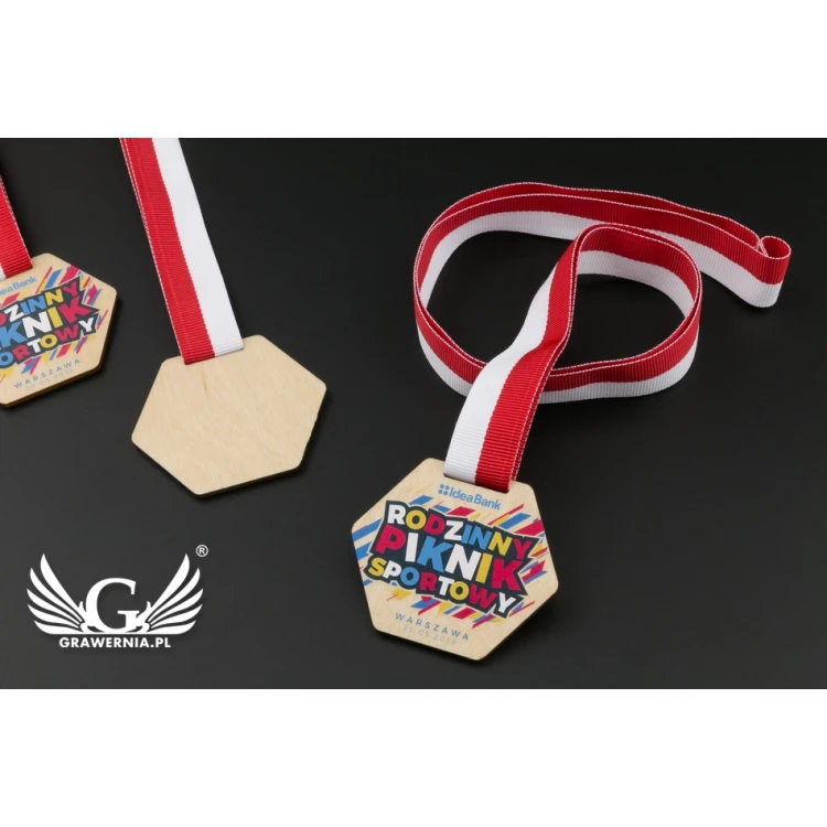UV-bedruckte Holzmedaille - Abmessungen: 64x54mm - MGR078