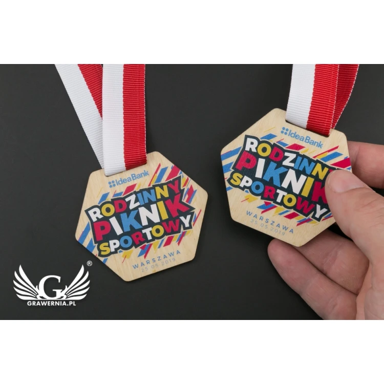 UV-bedruckte Holzmedaille - Abmessungen: 64x54mm - MGR078