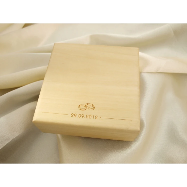 Holzmedaille zum 5. Hochzeitstag (aus Holz) in einer Holzkassette - helle Farbe - MGR011
