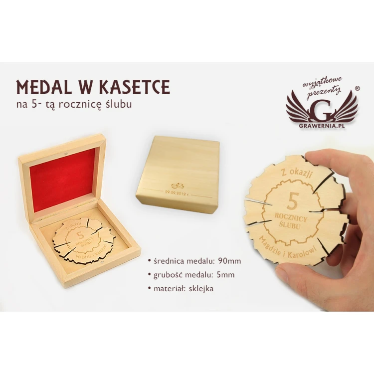 Holzmedaille zum 5. Hochzeitstag (aus Holz) in einer Holzkassette - helle Farbe - MGR011