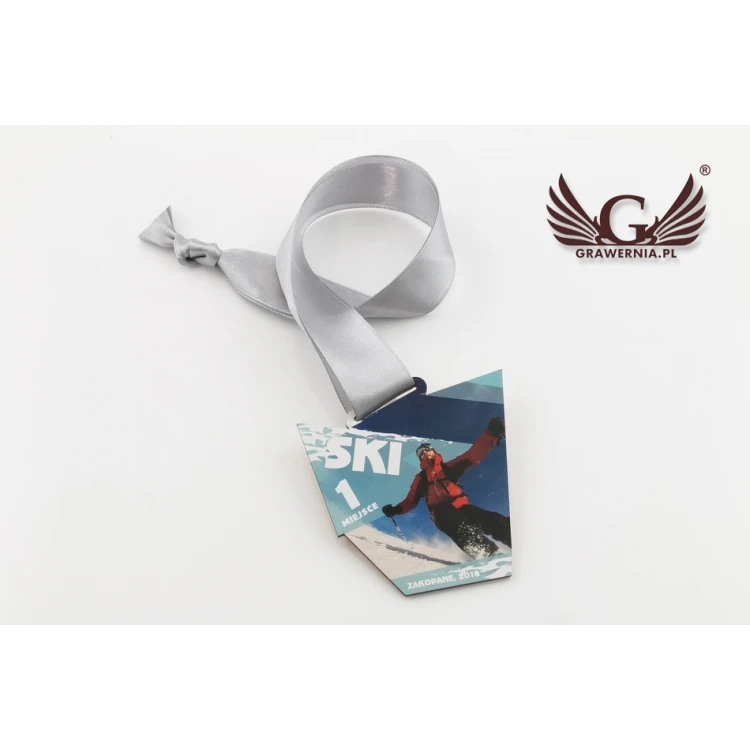 Holzmedaille UV-Druck - Ski Sport - Abmessungen: 86x88mm - MGR052