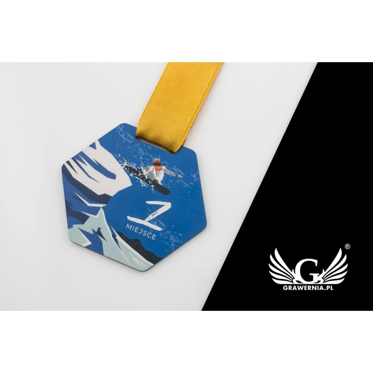 UV-bedruckte Holzmedaille - Winter Sport - Abmessungen: 79x66mm - MGR061