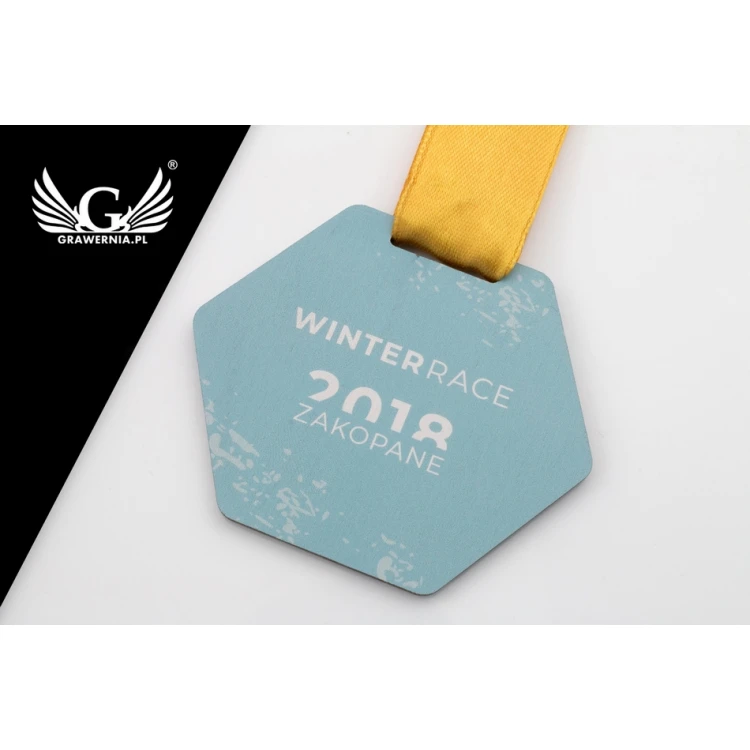 UV-bedruckte Holzmedaille - Winter Sport - Abmessungen: 79x66mm - MGR061