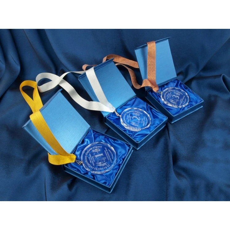 Elite Glasmedaille mit Gravur + Etui