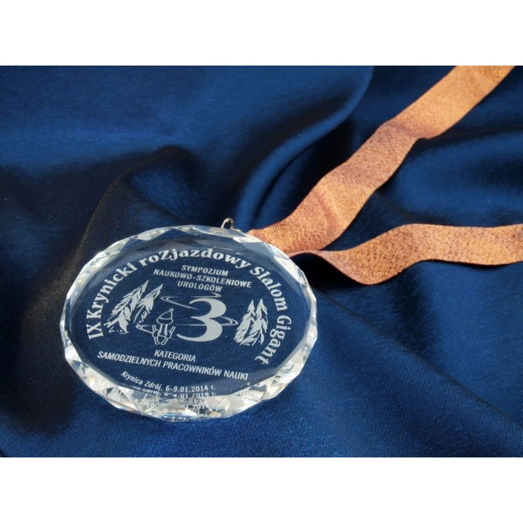 Elite Glasmedaille mit Gravur + Etui