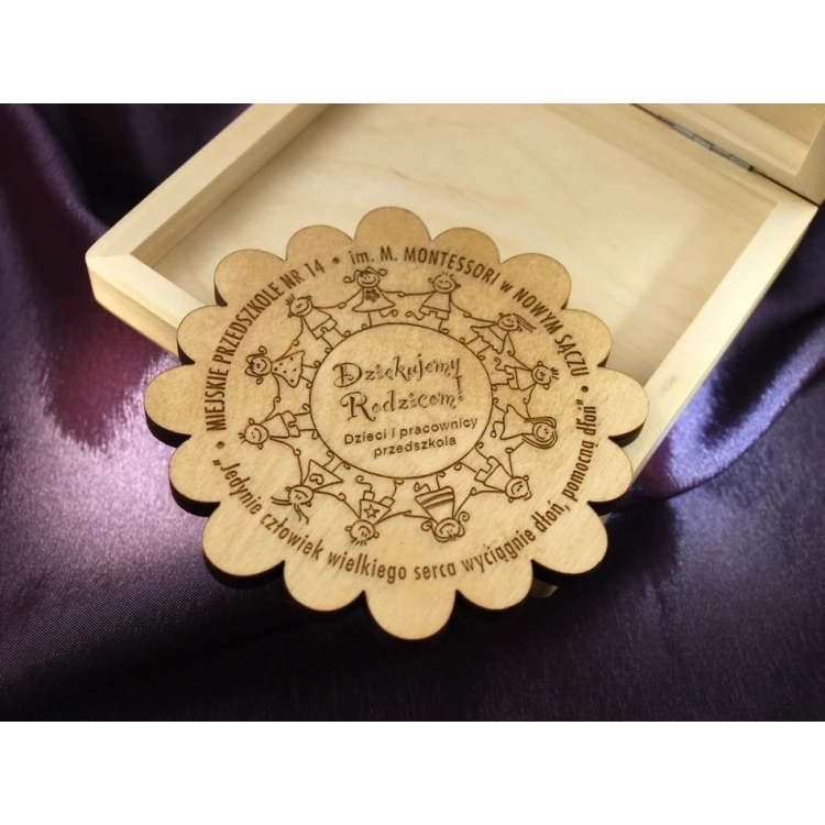 Medaille in einer Box mit Personalisierung und beliebigen Grafik- und Textgravuren - MGR008