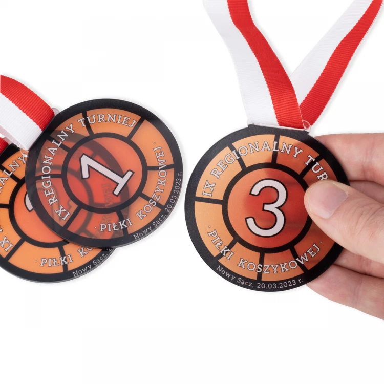 Plexi-Medaille mit UV-Druck - Abmessungen: 70x73mm - MGR0102