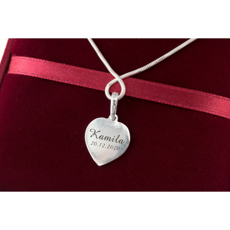 Silberner Medaillon mit Kette - Mutter Gottes mit beliebiger Gravur - SRB046