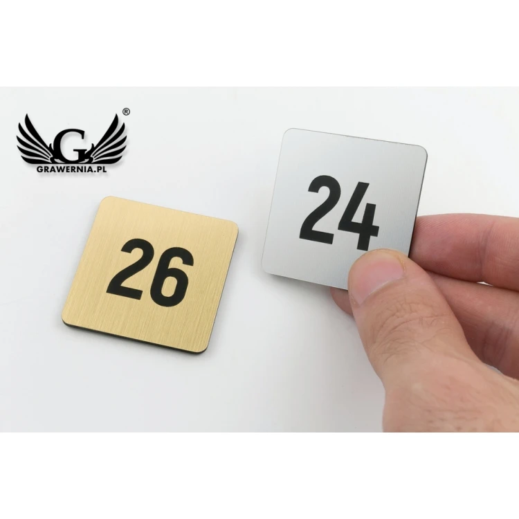 Mini Nummerierung für Tür oder Schrank - Gold- oder Silberlaminat - ND028 - Abm. 40x40mm