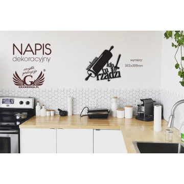 Dekorativer Schriftzug - Es ist klar, wer hier das Sagen hat - Lasergeschnitten - NAP011