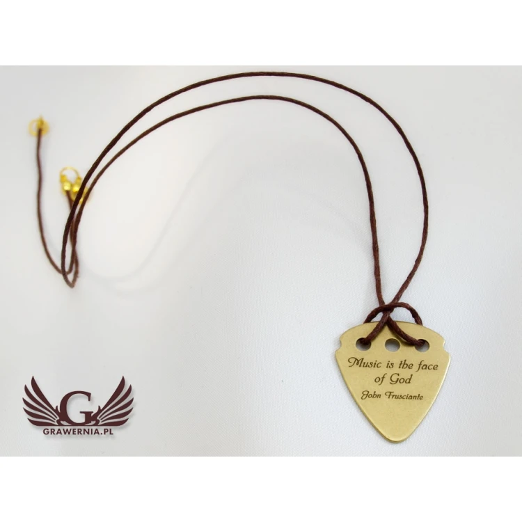 Halskette mit Gitarrenspielwürfel und eigenem Logo - Messing - KG01