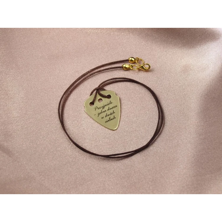Halskette mit Gitarrenspielwürfel und eigenem Logo - Messing - KG01