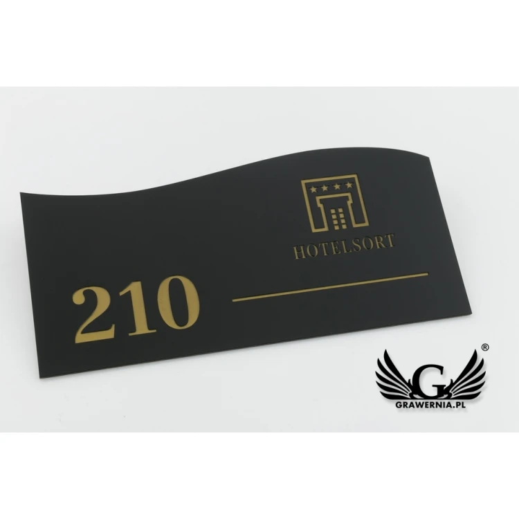Türnummerierung - Mattschwarz Exterior mit Goldgravur - ND023 - Abm. 150x70mm