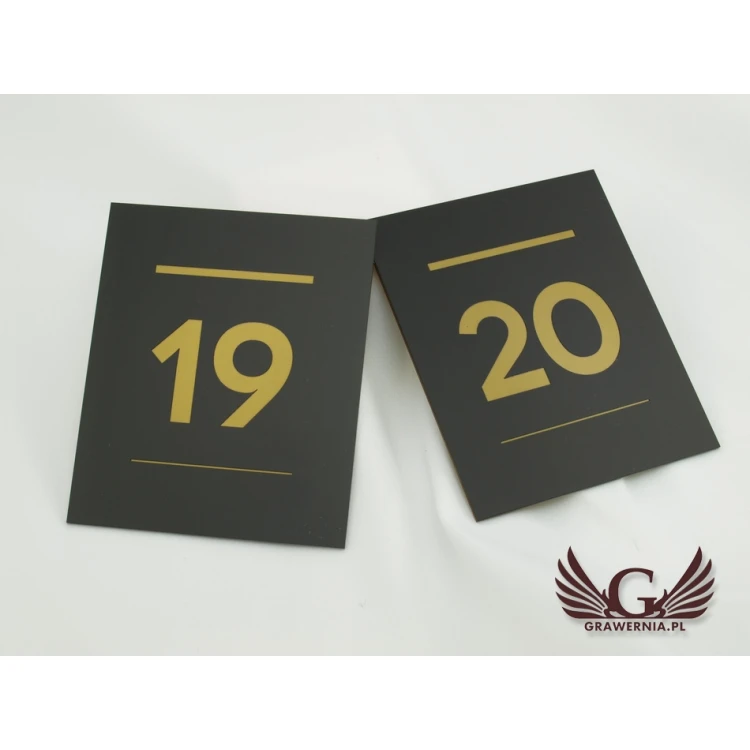 Türnummerierung - ND014 - schwarzes graviertes mattes Laminat außen - Abm. 100x120mm