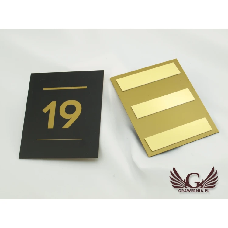 Türnummerierung - ND014 - schwarzes graviertes mattes Laminat außen - Abm. 100x120mm