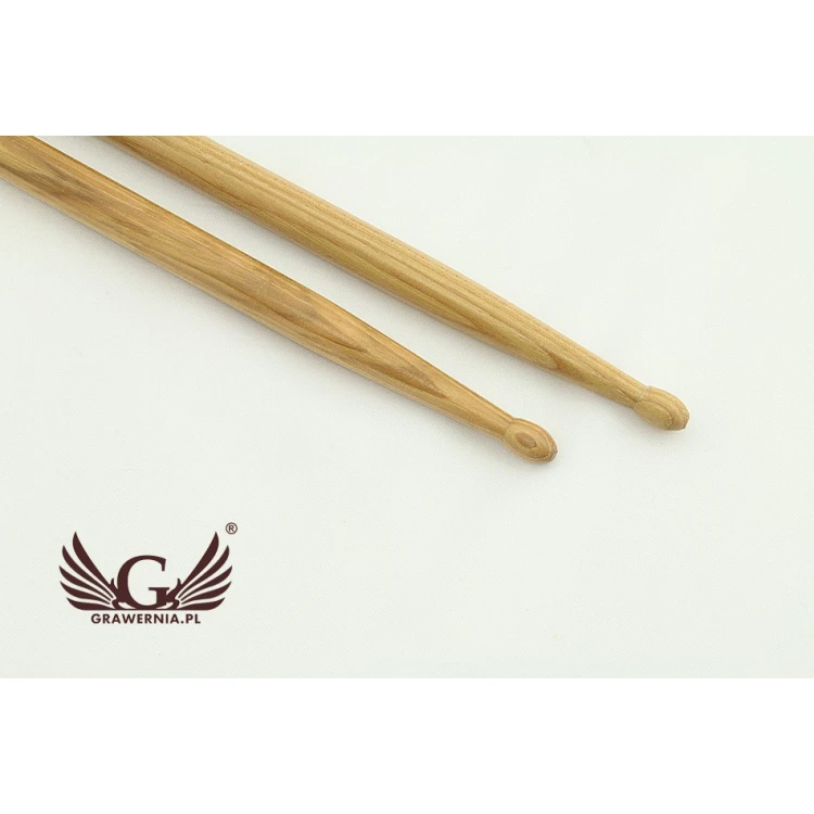 Schlagzeugstöcke PERQS HICKORY 140C mit individuellem Druck - Geschenk für Schlagzeuger