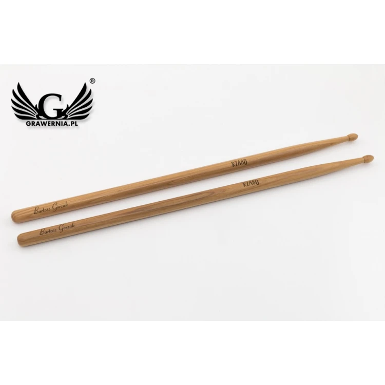 Schlagzeugstöcke PERQS HICKORY 135A mit beliebigem Druck oder Gravur - Geschenk für den Schlagzeuger