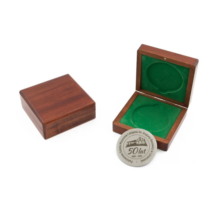 Gedenkmedaille in Holzkassette - Durchmesser 70mm - MGR081
