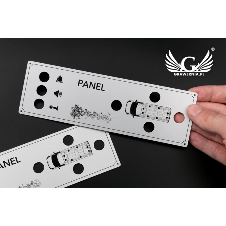 Gravierte Frontplatte aus Aluply-Aluminium - Abmessung 190x60mm - PCZ021