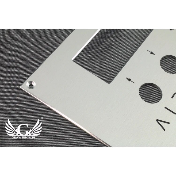 Frontplatte aus eloxiertem Aluminium Abm. 100x160mm - Stärke 2mm