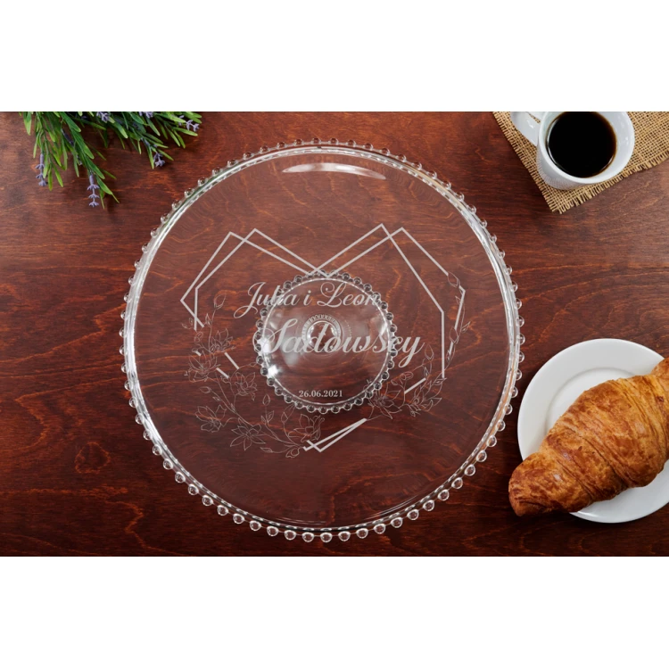 Glas-Kuchenteller mit Gravur - Geschenk für das Brautpaar - PAT018