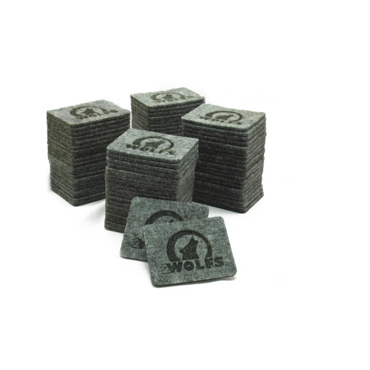 Filzplaketten mit dem Logo Ihres Unternehmens - Set von 100 Stück.