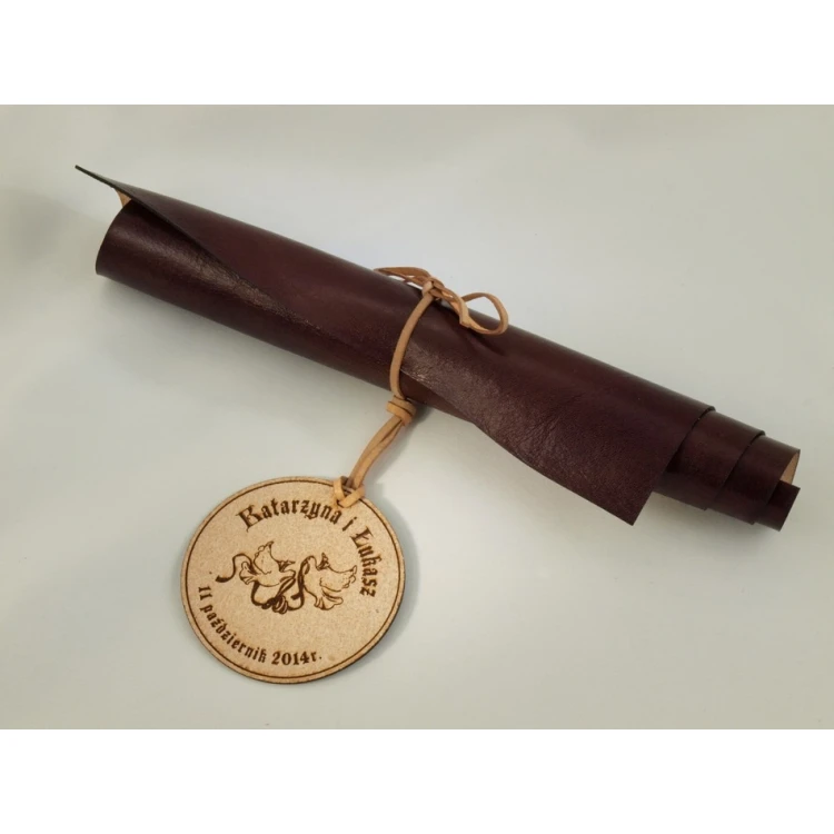 Dankeschön für die Eltern - Lederdiplom mit Medaille, gebunden mit einem Riemen - DSK006