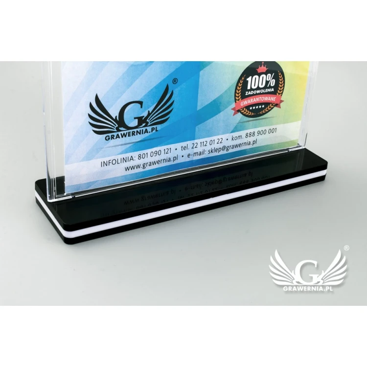 Ständer, Kunststoff-Display für Karte mit Abmessungen 210x297mm (A4) - Modell PR019