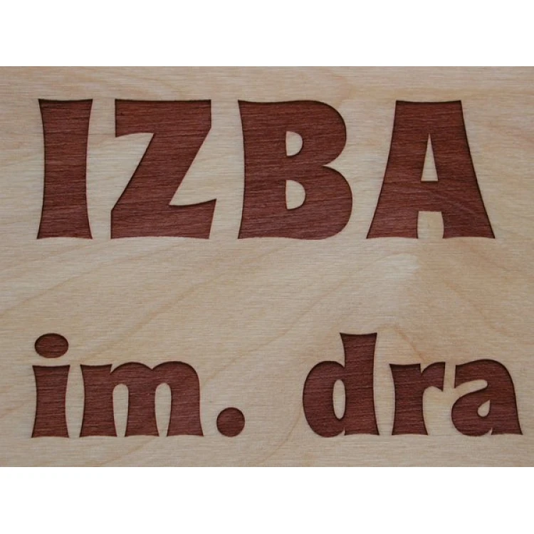 Sperrholz mit individueller Gravur