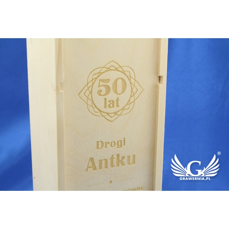 Alkoholkiste mit Logo, Text oder Wappen