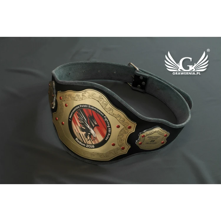 MITTELGROßER MEISTERGÜRTEL CHAMPION - P040