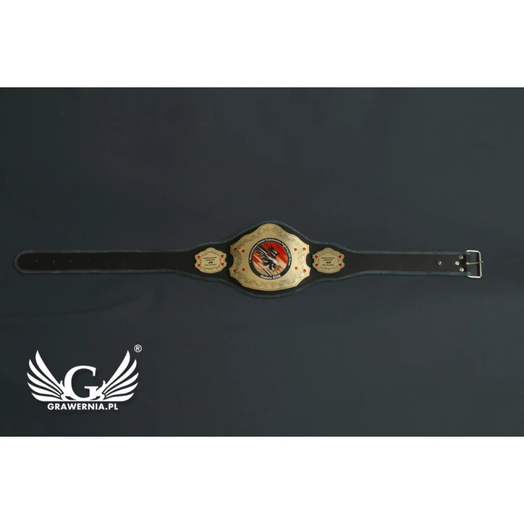 MITTELGROßER MEISTERGÜRTEL CHAMPION - P040