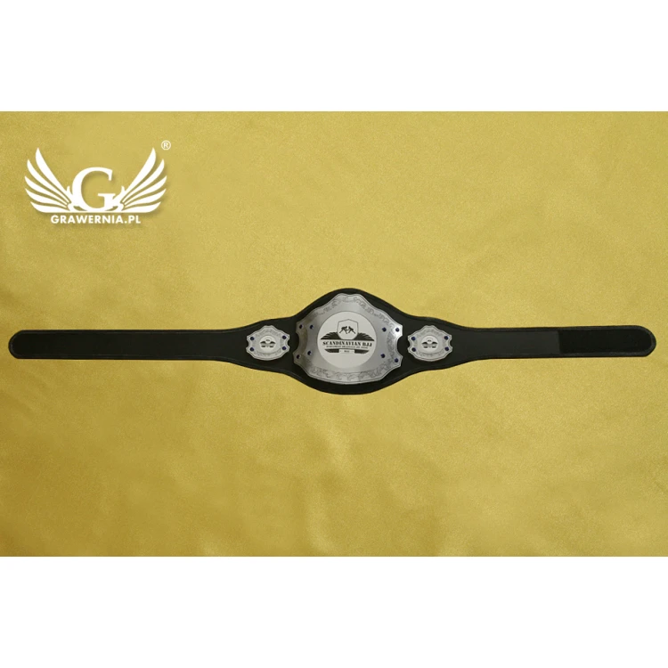 MITTELGROßER MEISTERGÜRTEL JUI JITSU CHAMPION - P037