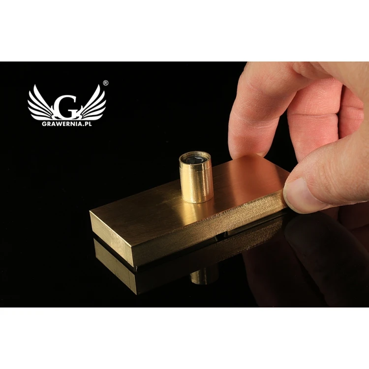 Stampfer zum Prägen von Logos im Heiß- und Kaltverfahren - Matrizengröße: 72x31mm - CNC