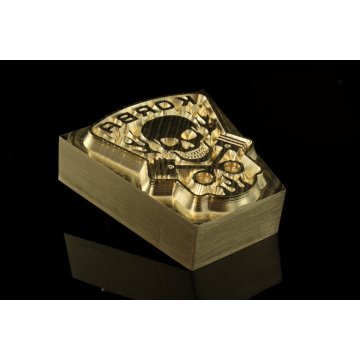 Stempel für das Prägen von Logos im Heiß- und Kaltverfahren - Matrizengröße: 40x39,6mm