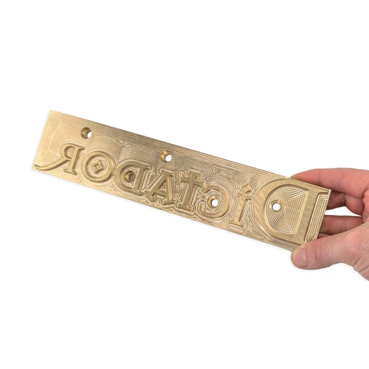 Prägestempel für Heißprägung von Logos - Matrizengröße: 253x56mm - CNC082
