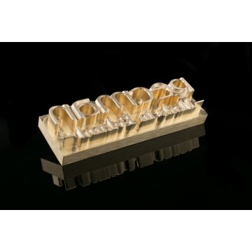 Stempel zum Prägen von Logos im Heiß- und Kaltverfahren - Matrizengröße: 63x20mm - CNC067