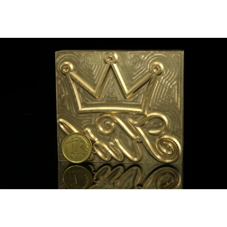 Stampfer zum Prägen von Logos im Heiß- und Kaltverfahren - Matrizengröße: 62x55mm - CNC