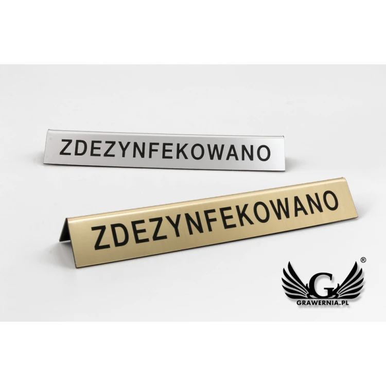 Slim Ständer mit beliebigem Text - graviertes, metallisiertes und gebürstetes Laminat - ST008
