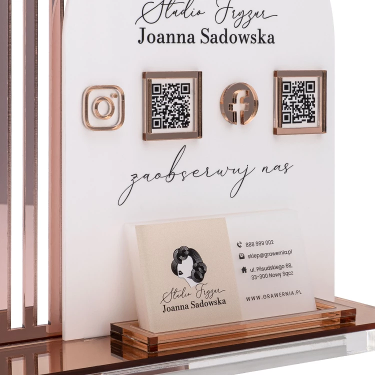 Acrylständer mit QR-Codes und Platz für Visitenkarten - H 23 cm - ST086