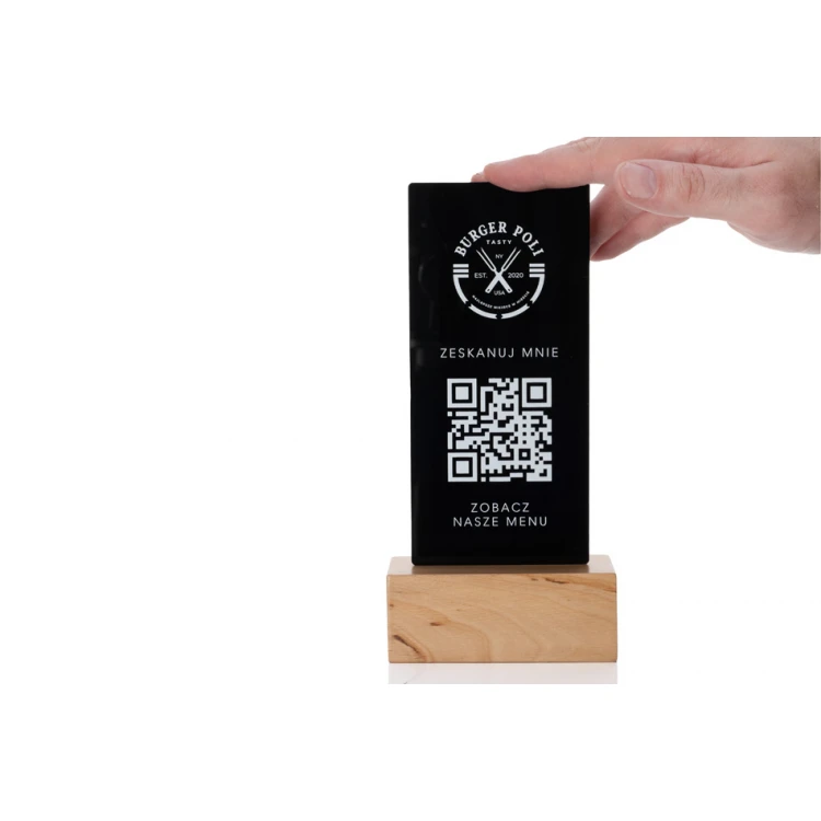 Informationsständer mit QR-Code - schwarzes Plexiglas auf Holzsockel - ST027