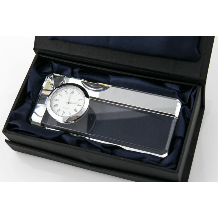 Glaspapiergewicht mit Uhr Roger - beliebige Gravur - PK001