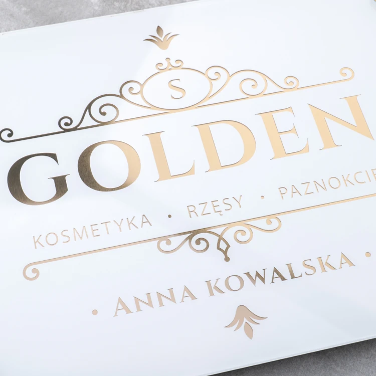 Werbeschild - weiße Tafel mit goldenen Buchstaben - Größe 297x210mm (A4) - SZUV035