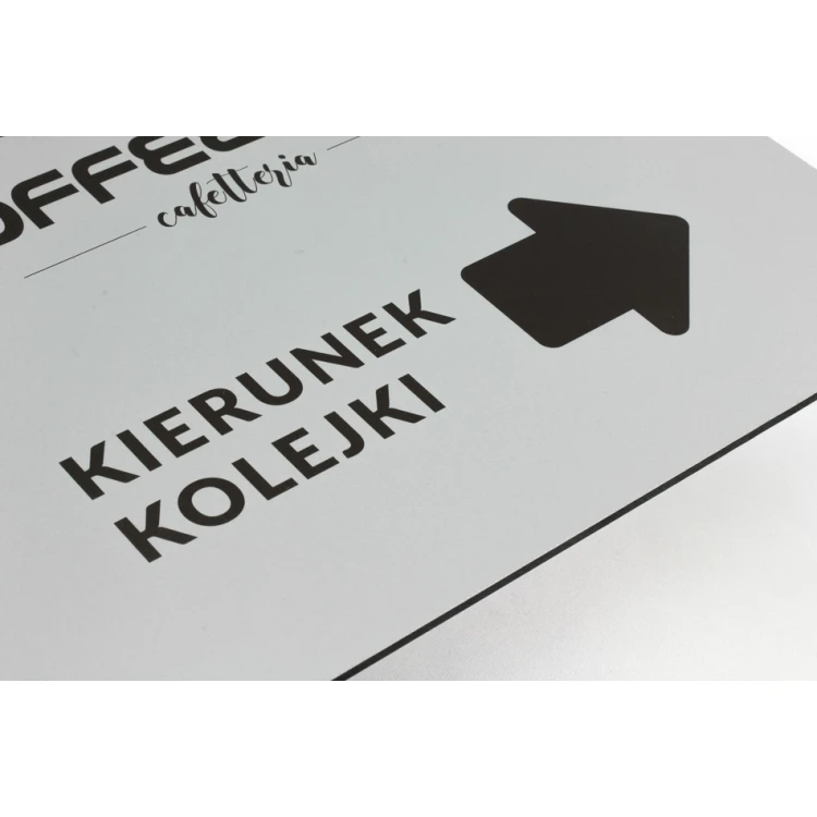 Informationschild - Warteschlangenrichtung - Größe 210x297mm (A4) - DIBOND MATT 3mm - UV-Druck - SZUV010