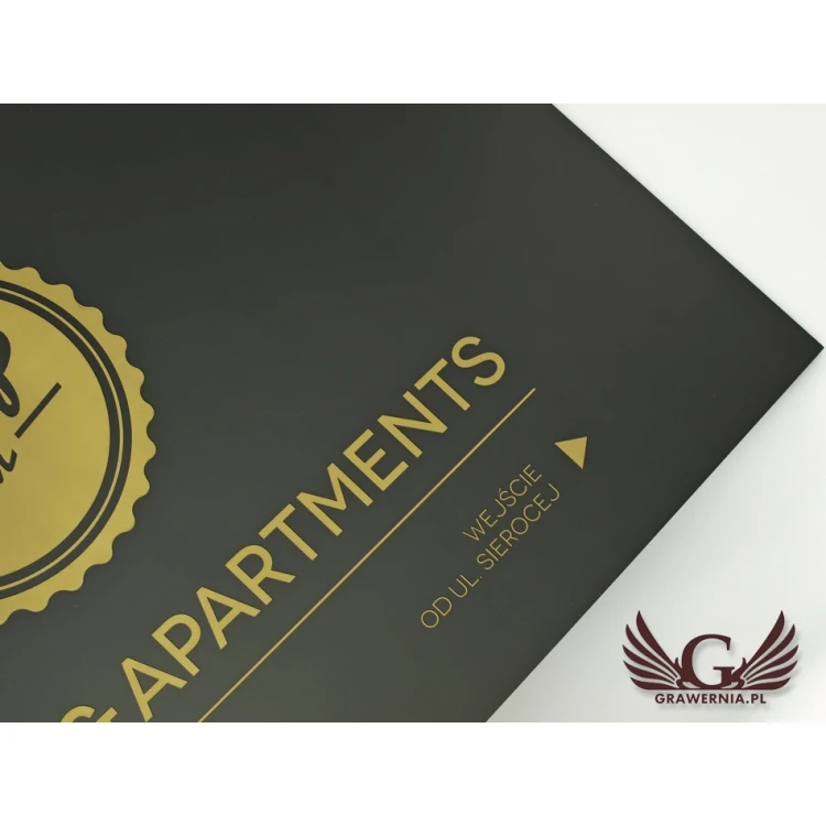 Tür- oder Wandtafel - schwarzes graviertes mattes Laminat Exterior - SZ066 - Abmessungen 700x400mm