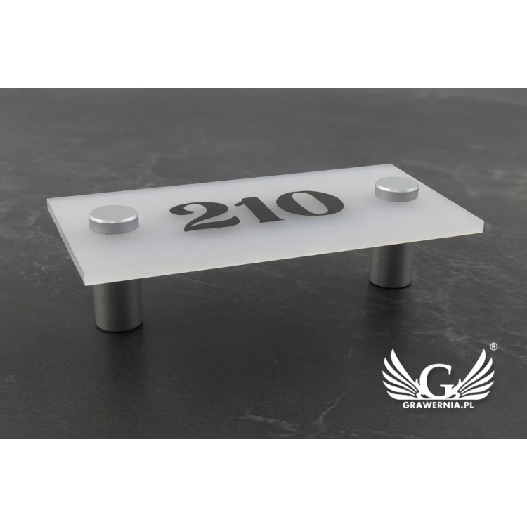 Gefrostetes Türschild - Raumnummerierung - Abm. 100x50mm - SPD020
