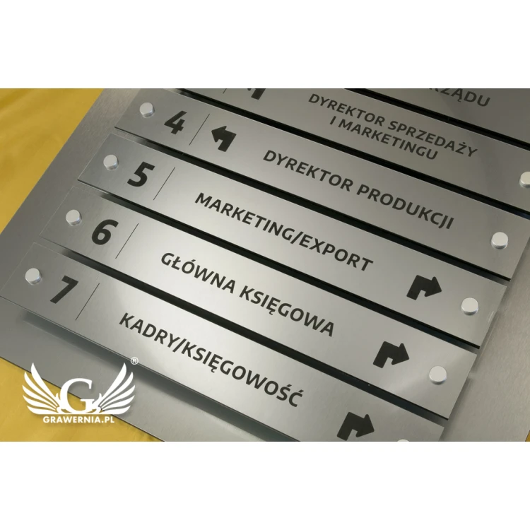 Informationsbrett auf Abstand - Lasergraviert - Maße: 800x440mm - TAB058