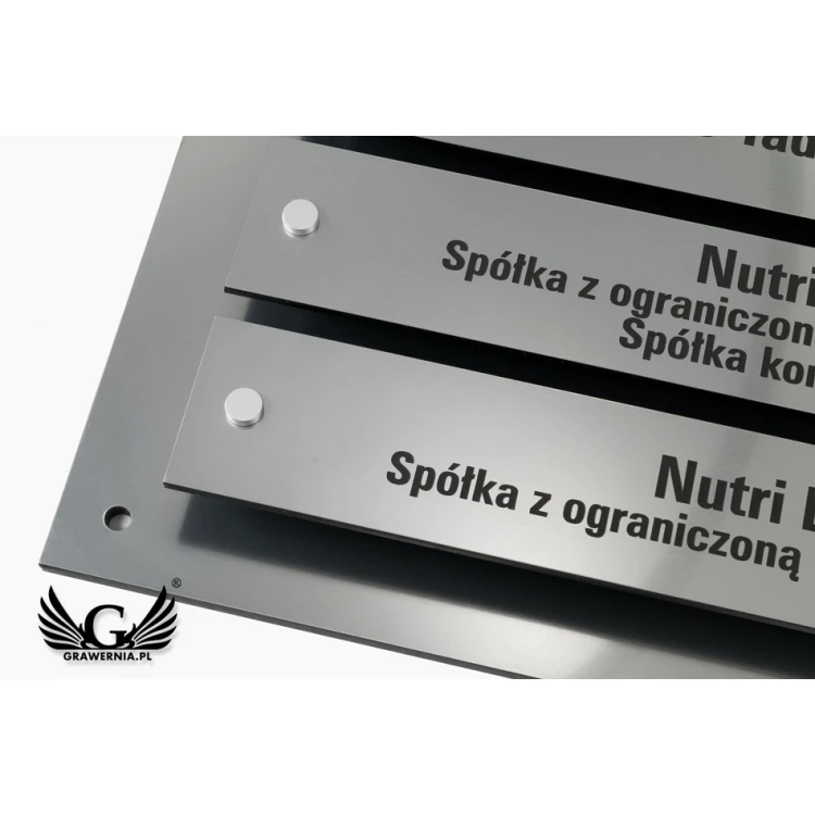 Informationsbrett auf Abstand - Lasergraviert - Maße: 880x598mm - TAB099