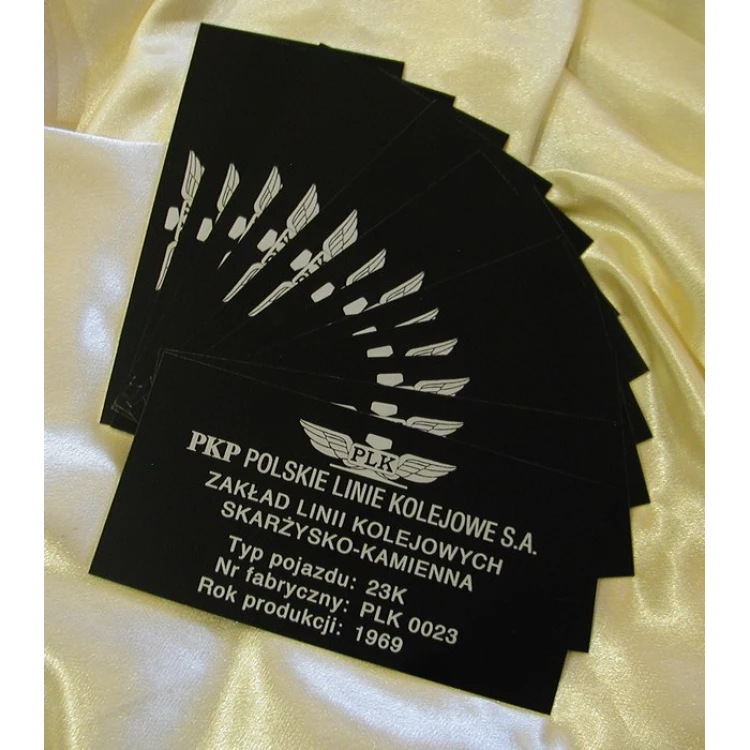 Typenschild - schwarz eloxiertes Aluminium 140x70mm