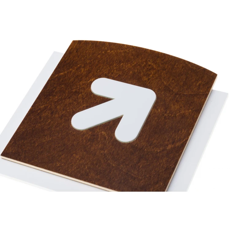 Holzschild mit erhabenem Piktogramm - PFEIL NACH OBEN - Abmessungen: 120x118mm - TAB439